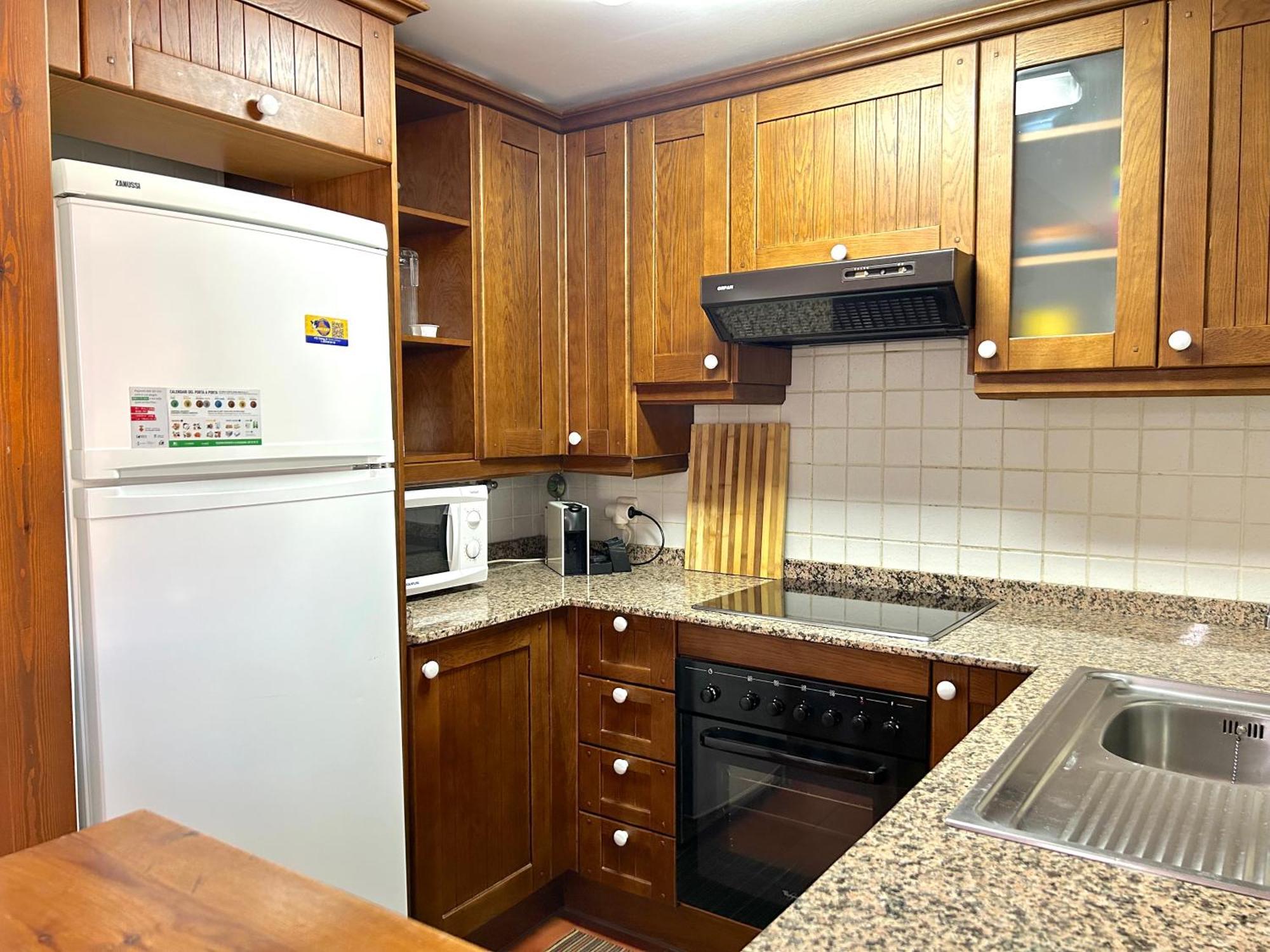 Esterri Apartamento Ideal Familias O Grupos Con Wifi エステリ・ダネウ エクステリア 写真