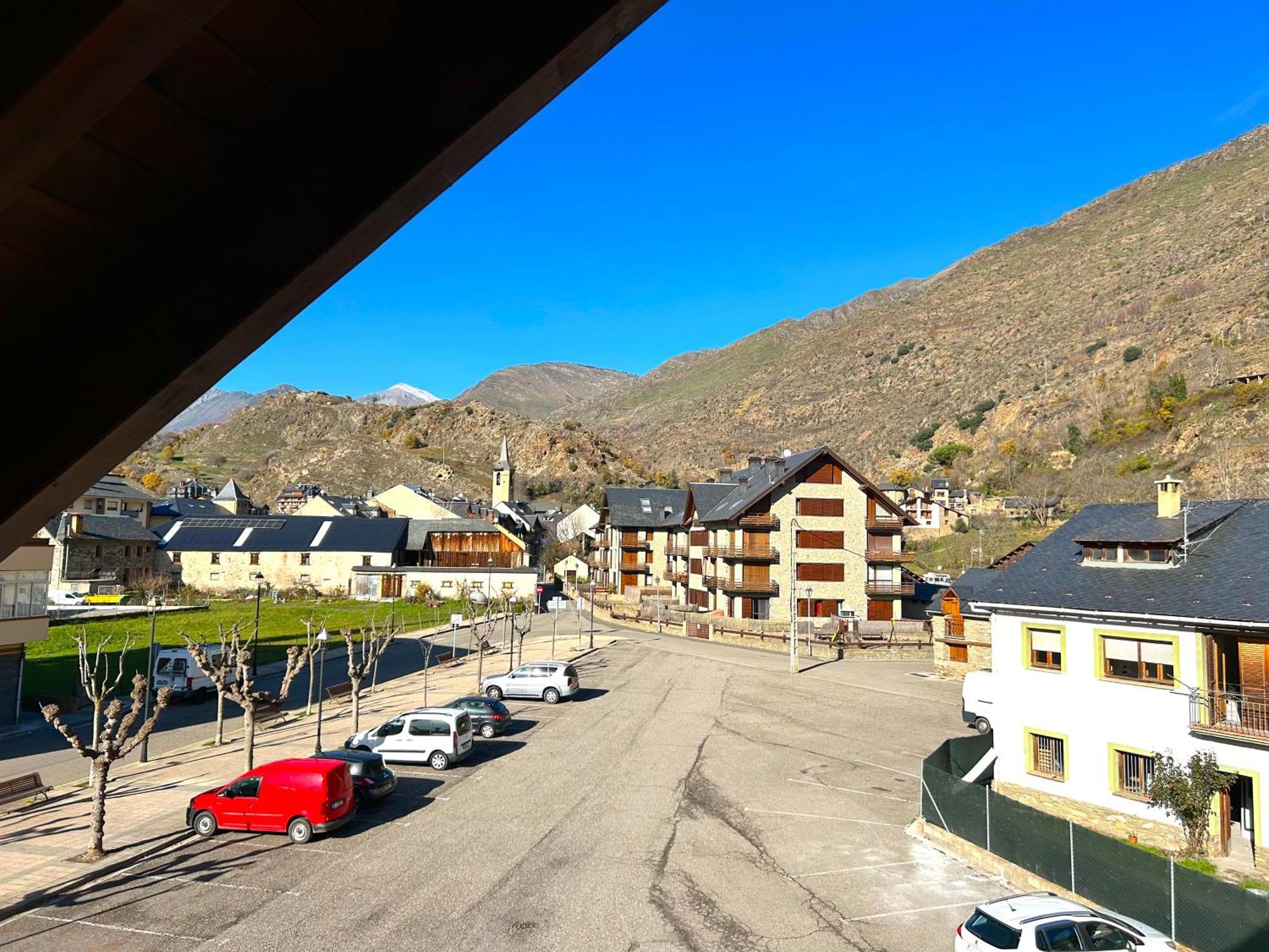 Esterri Apartamento Ideal Familias O Grupos Con Wifi エステリ・ダネウ エクステリア 写真
